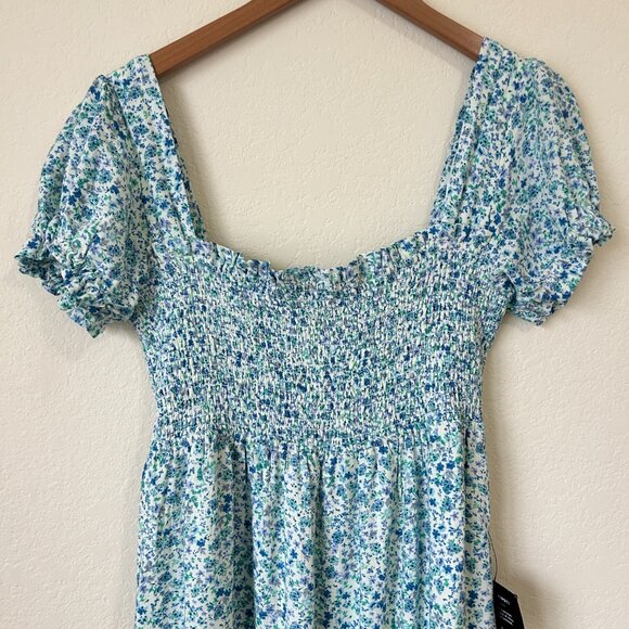 New Lulus Dress Womens Medium Blue Ready to Bloom Floral Smocked Tiered Maxi M - Picture 3 of 9